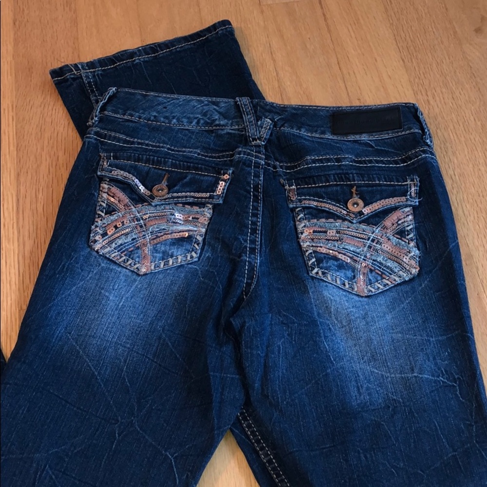 Destroyed jeans - Picture 4 of 6